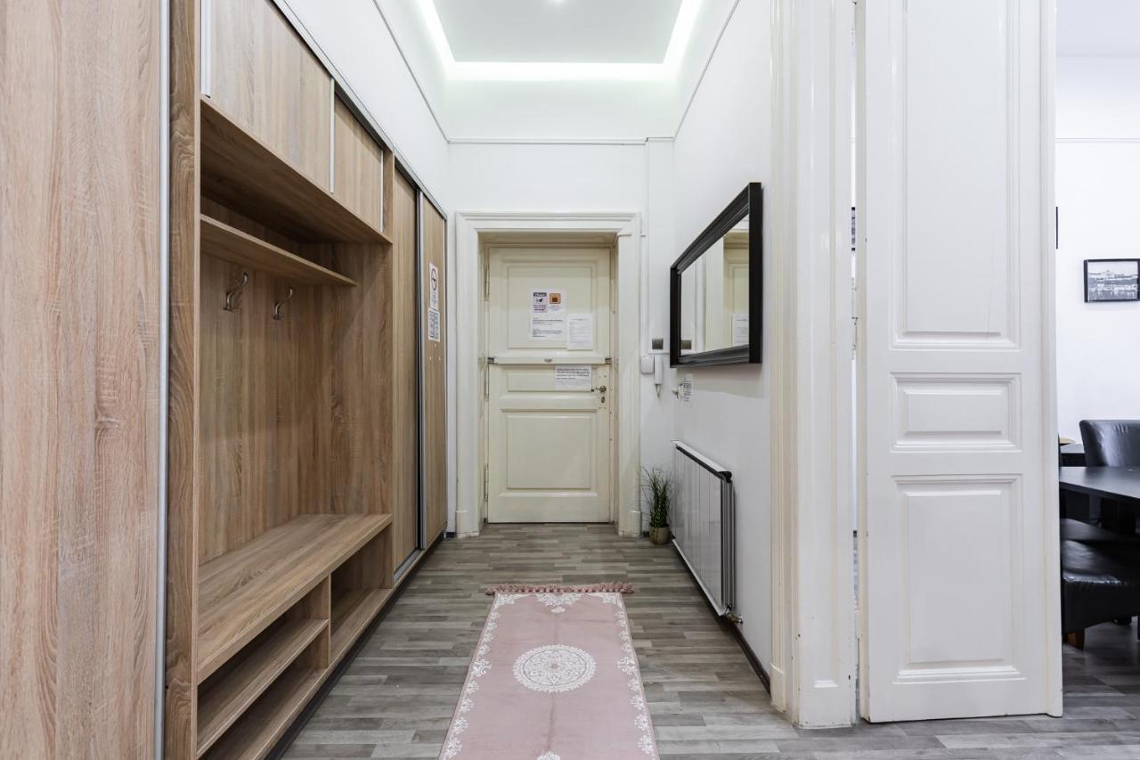 Real Apartments Semmelweis Будапеща Екстериор снимка